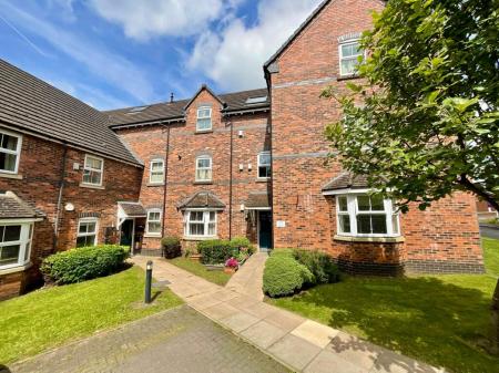 2 bedroom Flat for sale in The Crossings, Stone, ST15