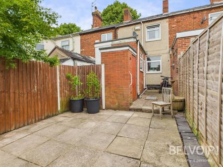 2 bedroom Terraced House for sale in Tunley Street, Stone, ST15
