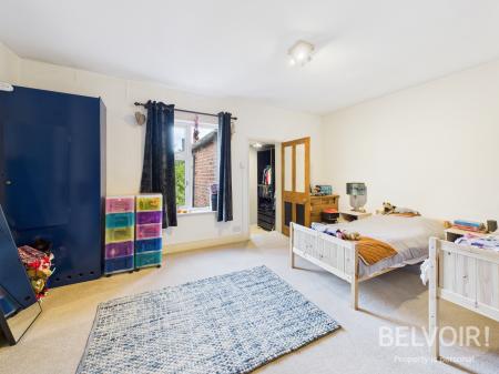 2 bedroom Terraced House for sale in Victoria Street, Stone, ST15