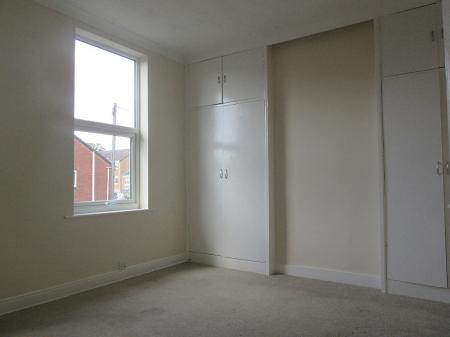 3 bedroom Terraced House for sale in Oxford Gardens, Stafford, ST16