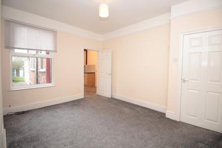3 bedroom Terraced House for sale in Oxford Gardens, Stafford, ST16
