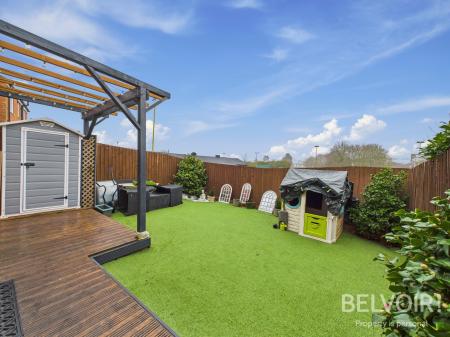 3 bedroom Semi-detached house for sale in Fieldhouse Way, Stafford, ST17