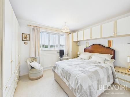 3 bedroom Detached house for sale in Heather Crescent, Meir Heath, Stoke On Trent, ST3