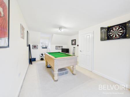 6 bedroom Detached house for sale in Rutland Close, Yarnfield, Stone, ST15