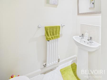 6 bedroom Detached house for sale in Rutland Close, Yarnfield, Stone, ST15