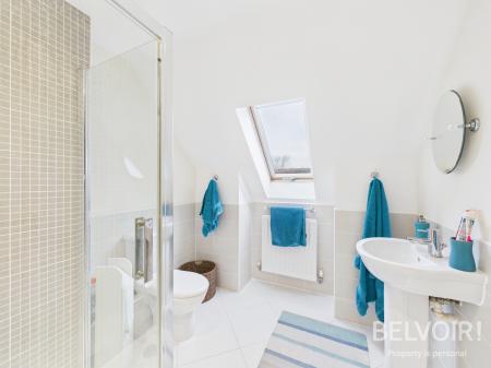 6 bedroom Detached house for sale in Rutland Close, Yarnfield, Stone, ST15