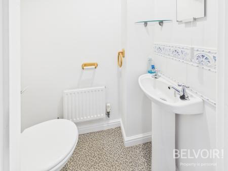 3 bedroom Town house to let in Navigation Loop, Stone, ST15