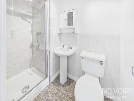 3 bedroom Town house to let in Navigation Loop, Stone, ST15