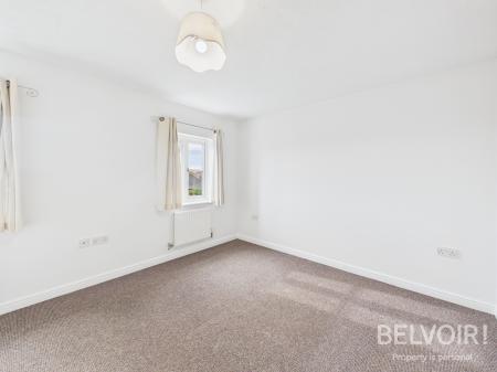 3 bedroom Town house to let in Navigation Loop, Stone, ST15