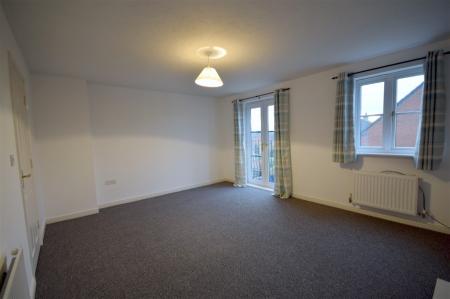 3 bedroom Town house to let in Navigation Loop, Stone, ST15