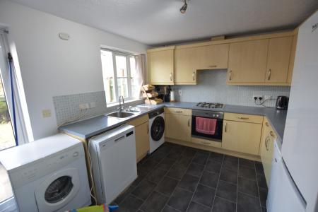 3 bedroom Town house to let in Navigation Loop, Stone, ST15