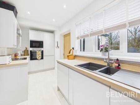 3 bedroom Terraced House for sale in Highfield Close, Blythe Bridge, ST11