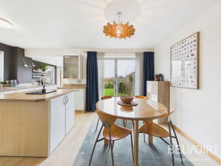 3 bedroom Detached house for sale in Falmouth Avenue, Stafford, ST17