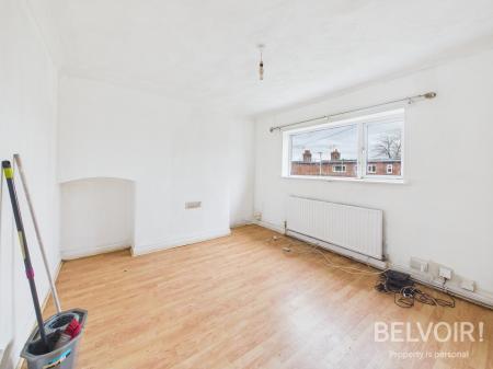 2 bedroom Flat for sale in Churchill Road, Walton, Stone, ST15