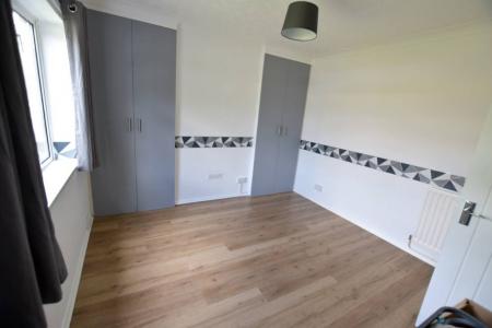 1 bedroom Flat to let in West Close, Walton, Stone, ST15