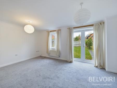 4 bedroom Town house to let in Navigation Loop, Stone, ST15