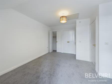 4 bedroom Town house to let in Navigation Loop, Stone, ST15