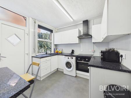 4 bedroom Terraced House for sale in Friars Road, Stafford, ST17