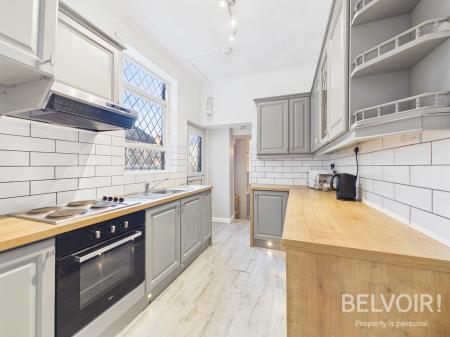 5 bedroom Terraced House for sale in Princes Road, Stoke On Trent, ST4