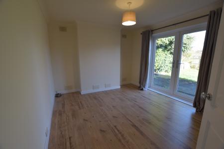 1 bedroom Flat to let in Green Close, Stone, ST15