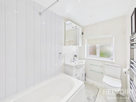2 bedroom Terraced House for sale in Oulton Road, Stone, ST15