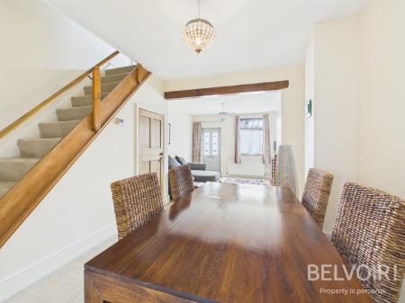 2 bedroom Terraced House to let in Station Road, Stone, ST15