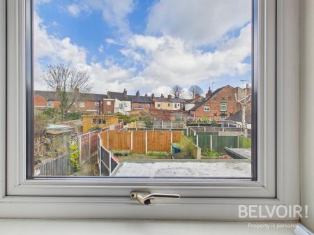 2 bedroom Terraced House to let in Station Road, Stone, ST15