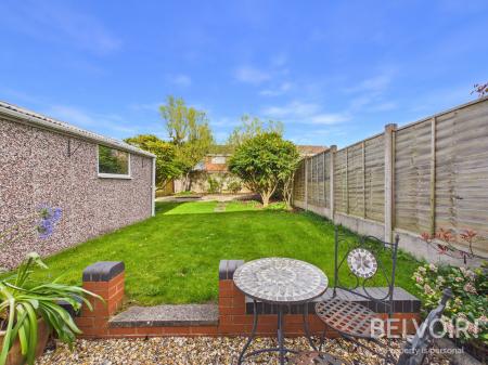 3 bedroom Semi-detached house for sale in Mayfield Place East, Trent Vale, Stoke On Trent, ST4