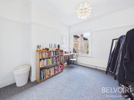4 bedroom Terraced House for sale in Lower Oxford Road, May Bank, Newcastle Under Lyme, ST5