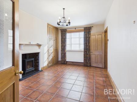 2 bedroom Terraced House to let in Stafford Road, Stone, ST15