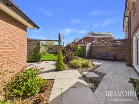 4 bedroom Detached house for sale in Audlem Road, Stafford, ST18