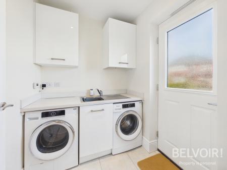 4 bedroom Detached house for sale in Audlem Road, Stafford, ST18