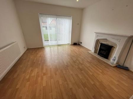 2 bedroom Semi-detached house to let in Dale View Court, Fulford, ST11