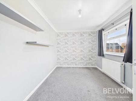 4 bedroom Semi-detached house to let in Ridgeway Drive, Blythe Bridge, ST11