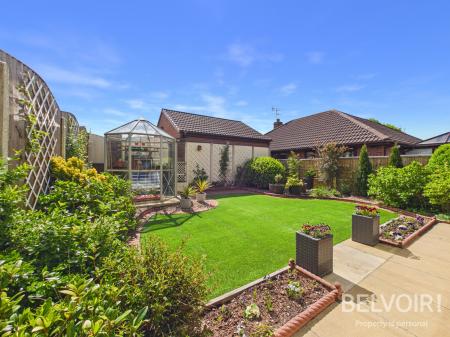2 bedroom Bungalow for sale in Beechfield Drive, Walton on the Hill, Stafford, ST17