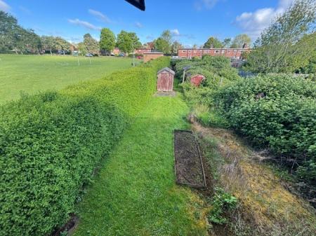 1 bedroom Flat to let in Green Close, Walton, Stone, ST15