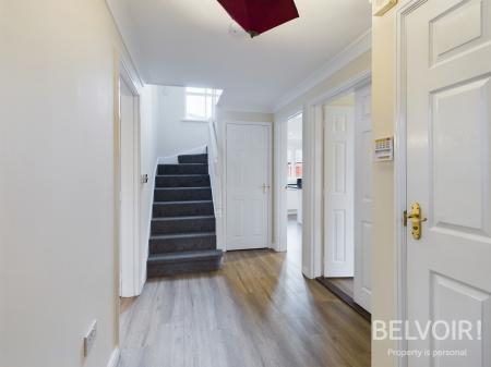 4 bedroom Detached house to let in Harecastle Bank, Meaford, Stone, ST15