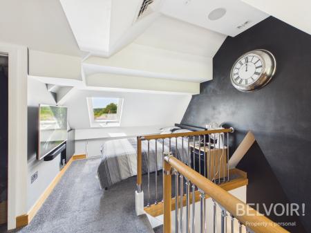 4 bedroom Semi-detached house for sale in Eleanor Place, Westlands, Newcastle Under Lyme, ST5