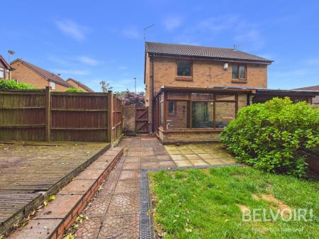 2 bedroom Semi-detached house for sale in Berryfield Grove, Weston Coyney, ST3