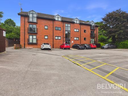 2 bedroom Flat for sale in Limelock Court, Stone, ST15