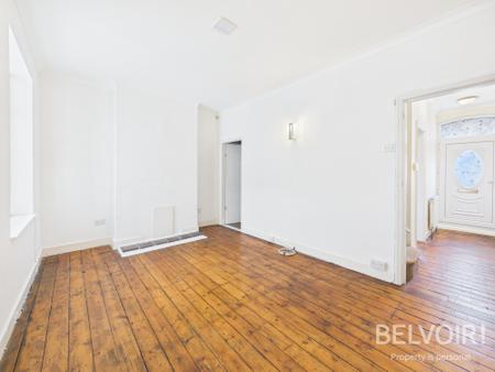 3 bedroom Terraced House for sale in Sabine Street, Stafford, ST17