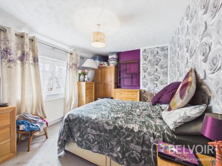 3 bedroom Terraced House for sale in Fairway, Littleworth, Stafford, ST16
