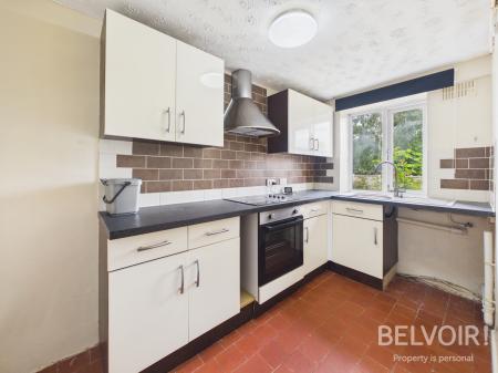 1 bedroom Flat to let in Green Close, Stone, ST15