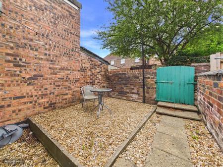 2 bedroom Terraced House for sale in Oxford Road, May Bank, Newcastle Under Lyme, ST5
