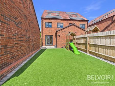4 bedroom Semi-detached house for sale in Anemone Avenue, Stafford, ST17