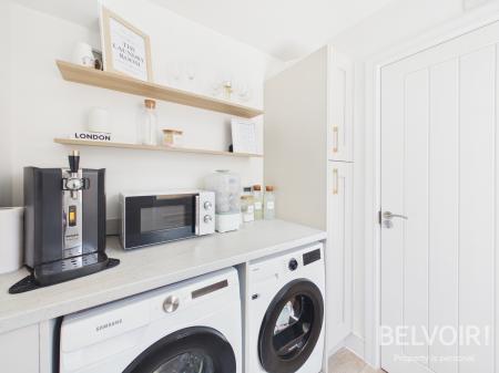 4 bedroom Semi-detached house for sale in Anemone Avenue, Stafford, ST17