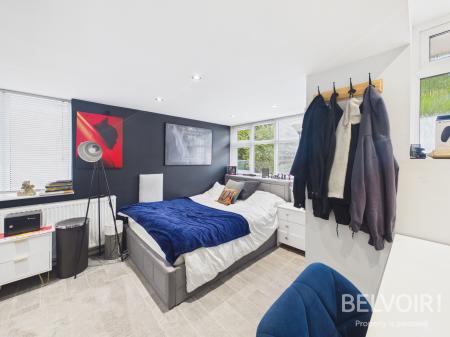 4 bedroom Detached house for sale in Lightwood Road, Lightwood, Stoke On Trent, ST3
