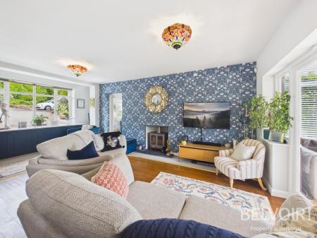 4 bedroom Detached house for sale in Lightwood Road, Lightwood, Stoke On Trent, ST3
