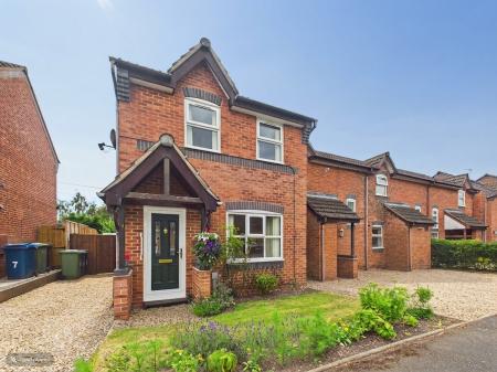 Chestnut Grove, Stone, ST15