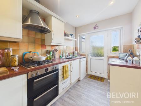 3 bedroom Detached house for sale in Seabridge Road, Newcastle Under Lyme, ST5